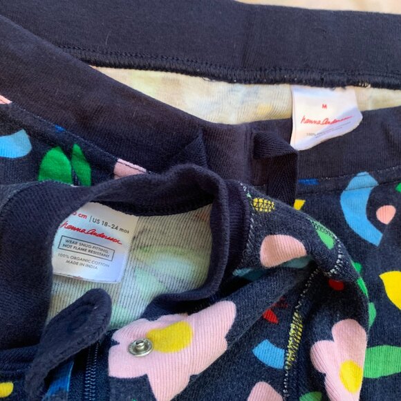 SOLD Hanna Andersson Organic Floral PJs - 18-24m - Picture 3 of 4